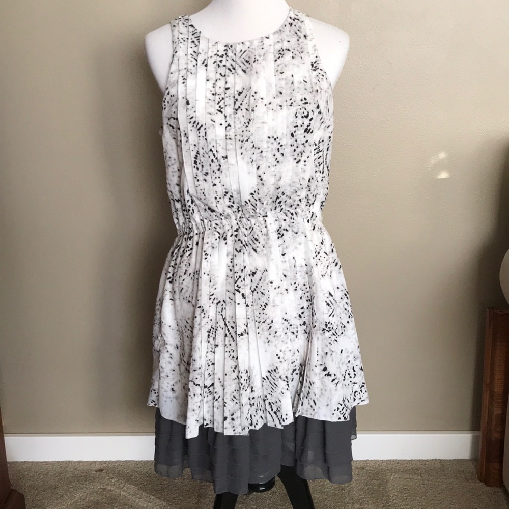 Jessica Simpson Dress